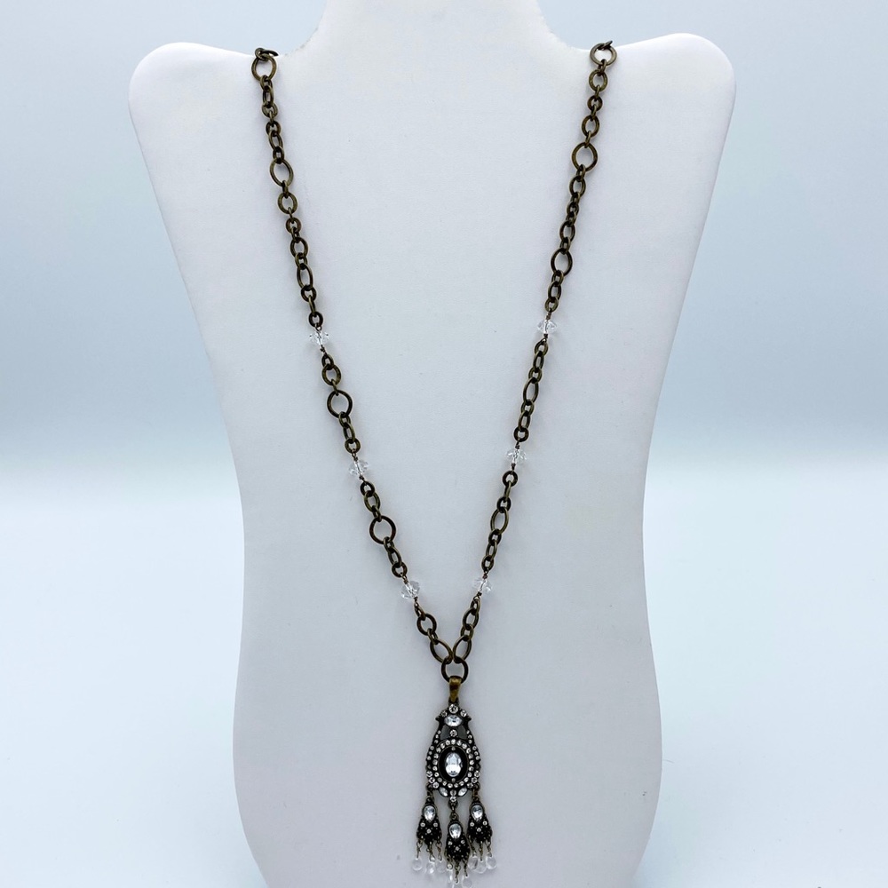 Smug Beauty Antiqued Gold Tone Rhinestone Necklace - Picture 13 of 13